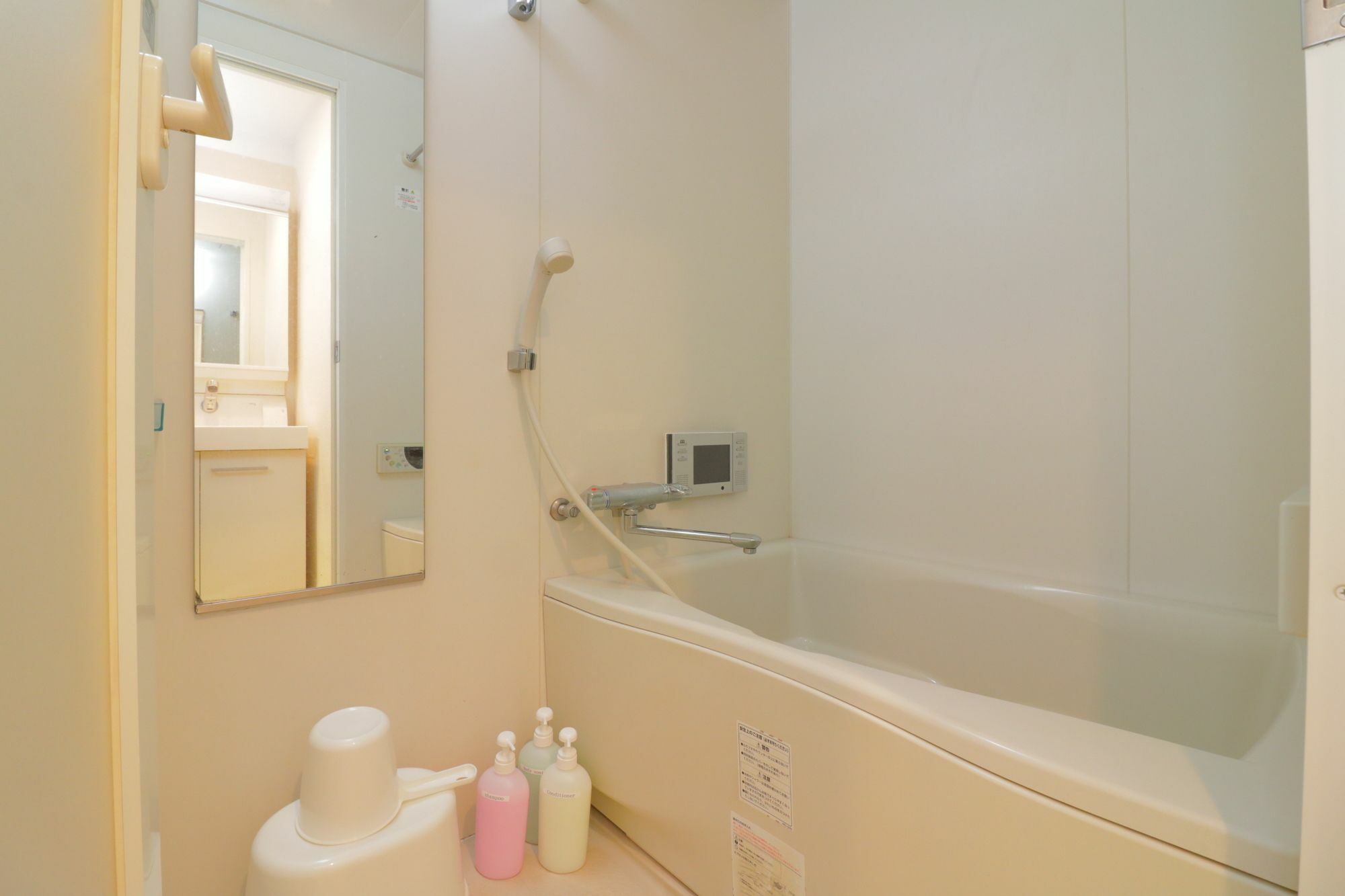 אוסקה Hg Cozy Hotel No 17 通天閣前 מראה חיצוני תמונה